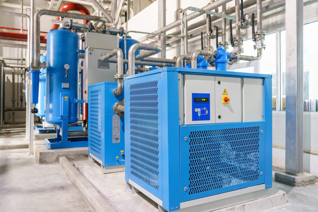 Refrigerated air dryer ultrafilter for compressor air